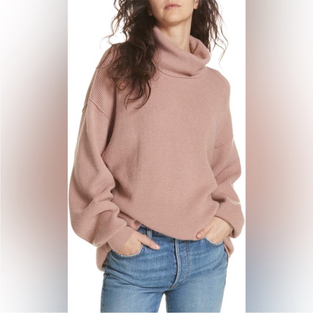 Free People Softly Structured Tunic Ribbed Sweater in Blush‎ Mauve - Picture 2 of 7